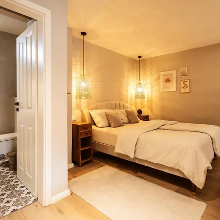 Krabbes Neue Hafenliebe * Neustadt in Holstein